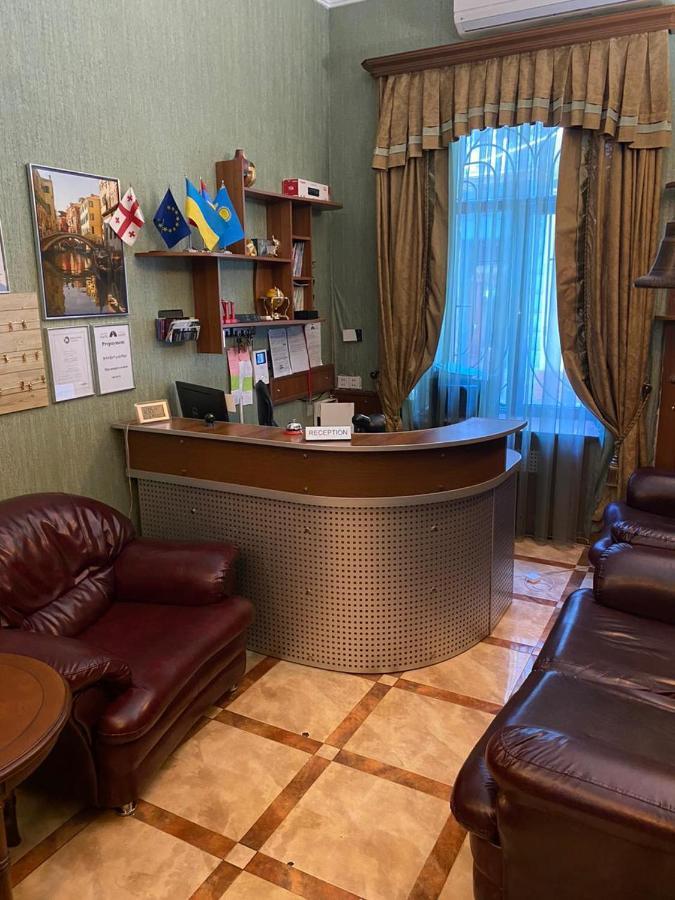Hotel Pavo Tbilisi Eksteriør bilde