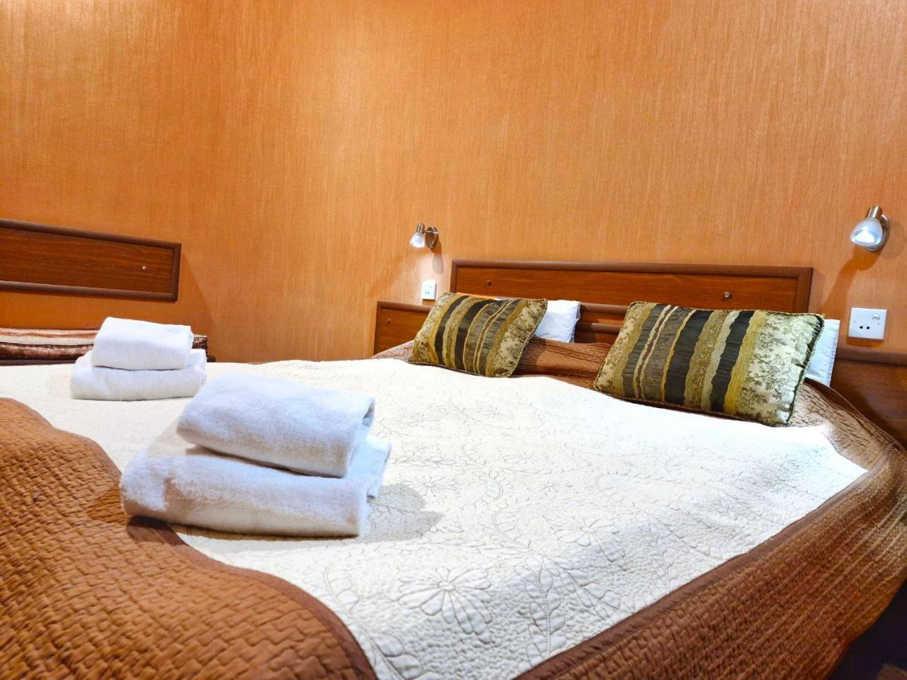 Hotel Pavo Tbilisi Eksteriør bilde